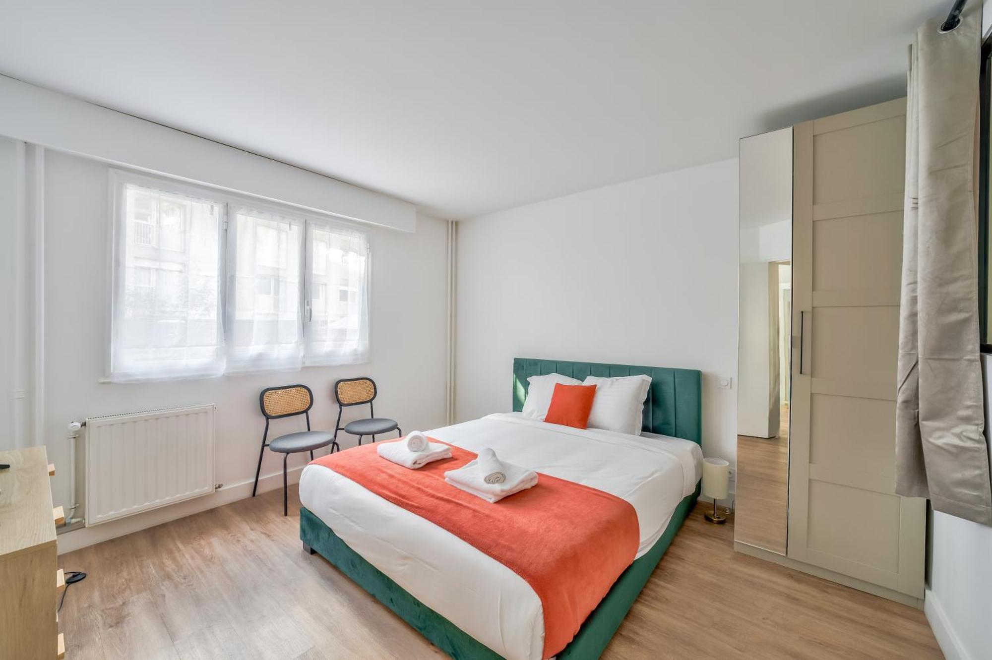 Spacious & Bright 2br - Heart Of 15th *